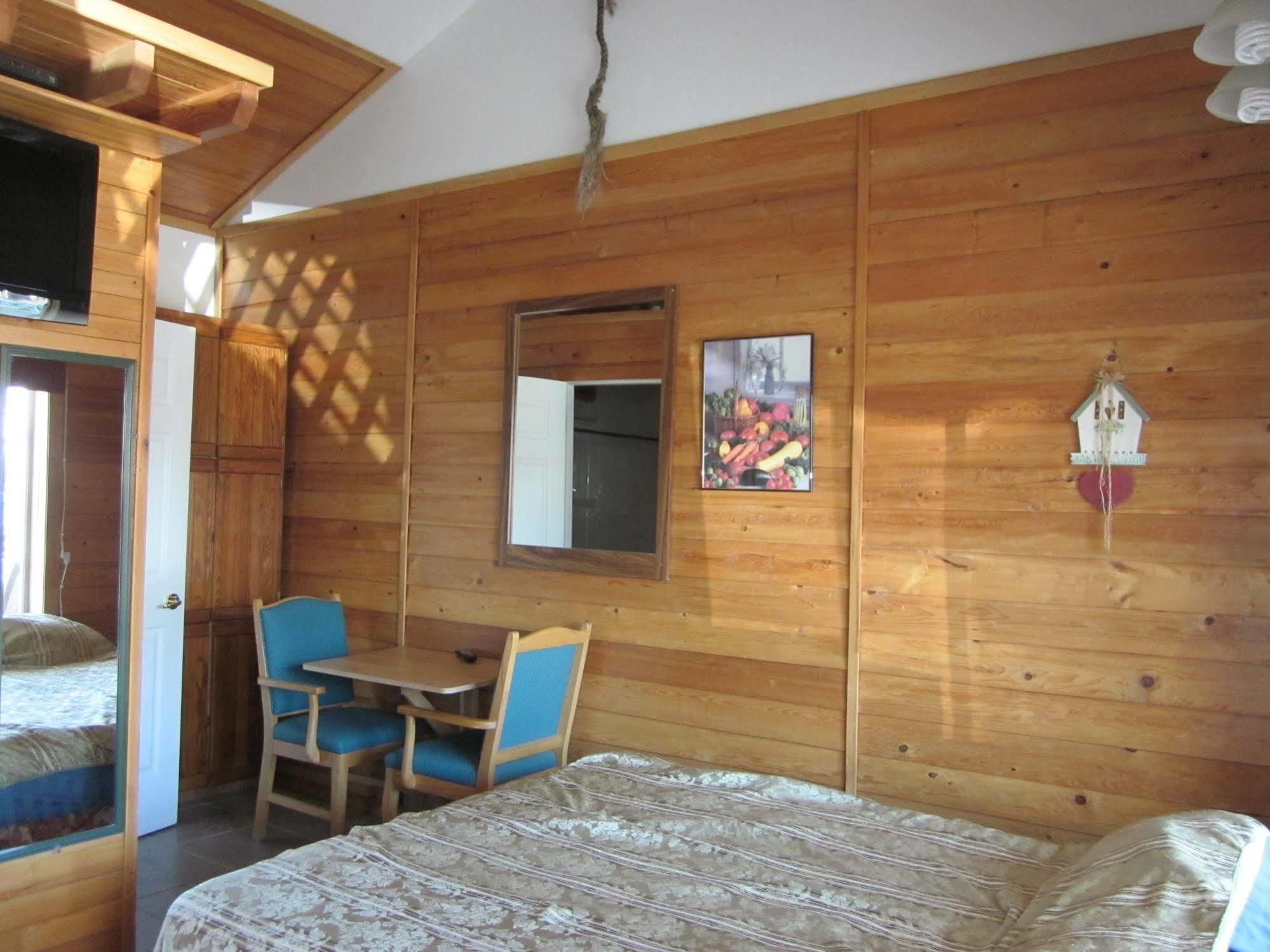 Oceanside Resort Пауъл Ривър Екстериор снимка